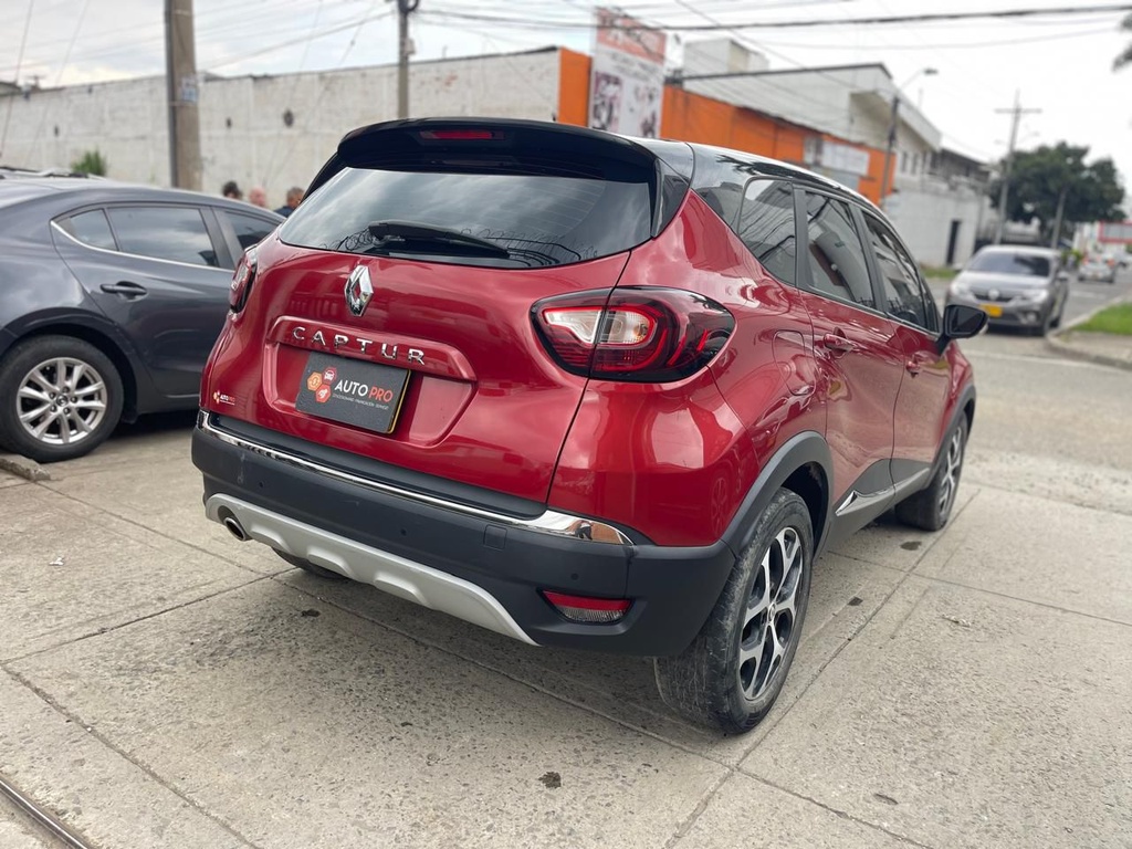 RENAULT CAPTUR INTENS BOSE 2.000CC 2021 AUT