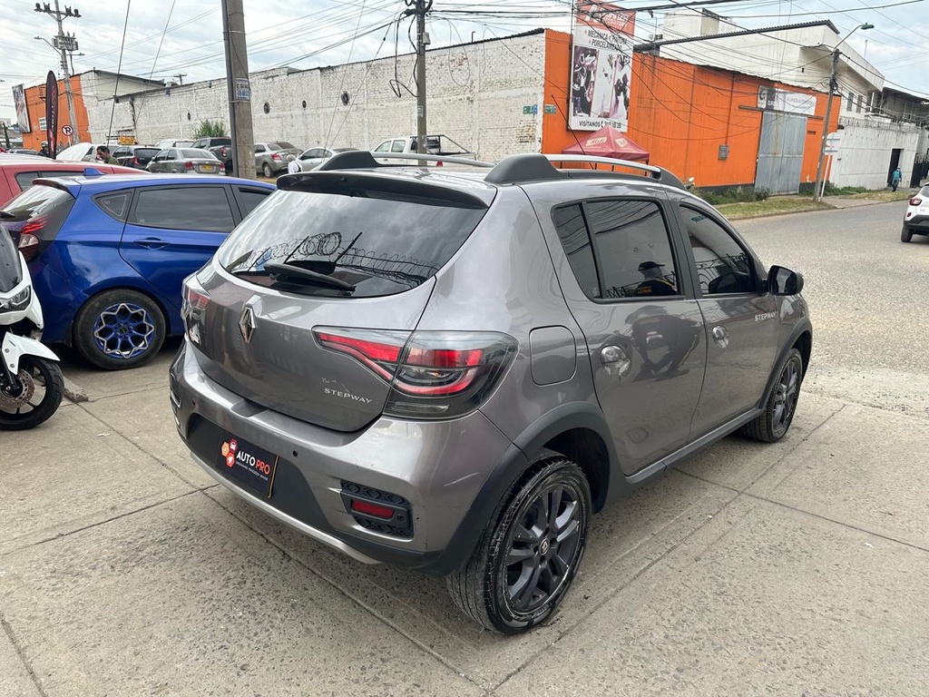 RENAULT STEPWAY ZEN+16V FL 2023 MEC