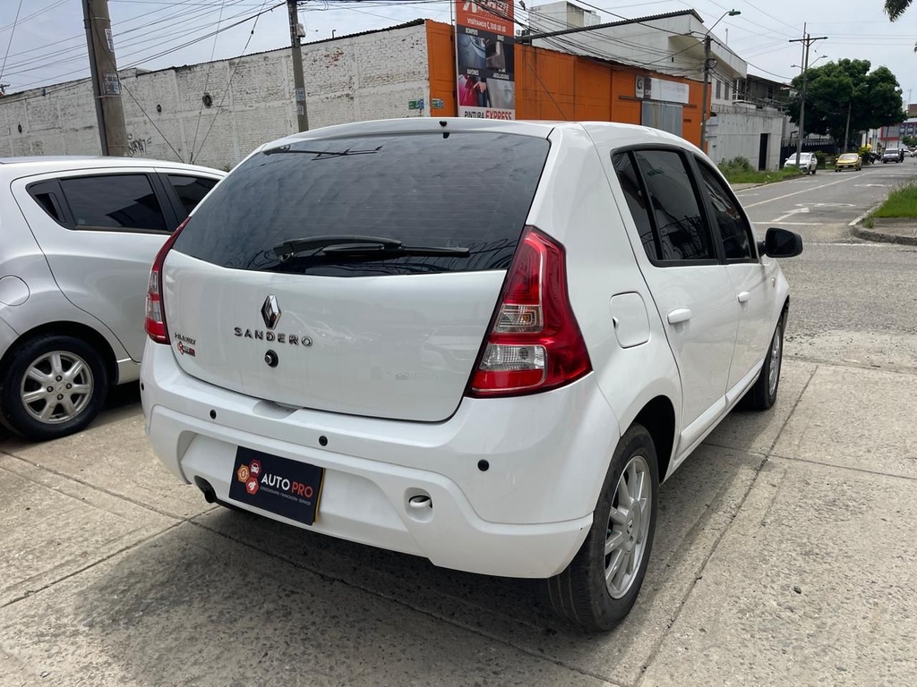 RENAULT SANDERO DYNAMIQUE 16V 2014 MEC