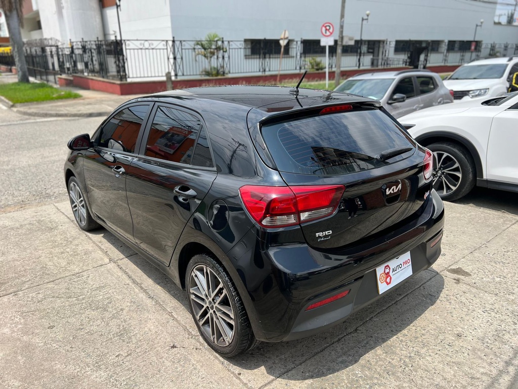 KIA RIO VIBRANT HB FL 2023 MEC