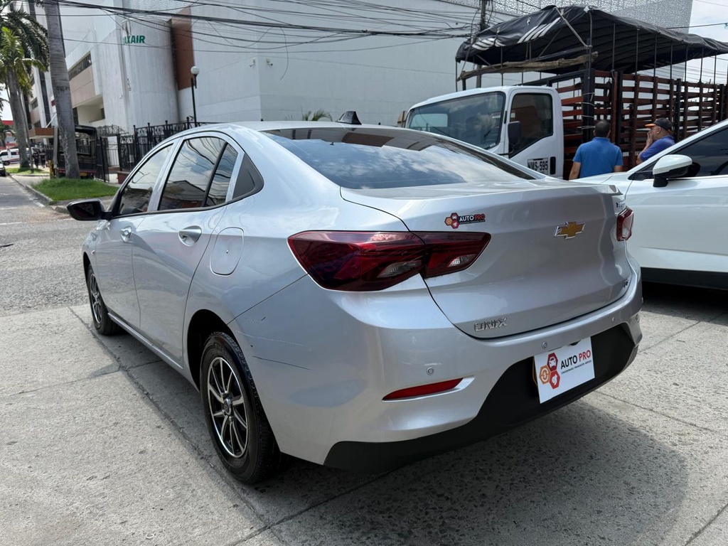 CHEVROLET ONIX TURBO SEDAN 1.000CC LT 2023 MEC
