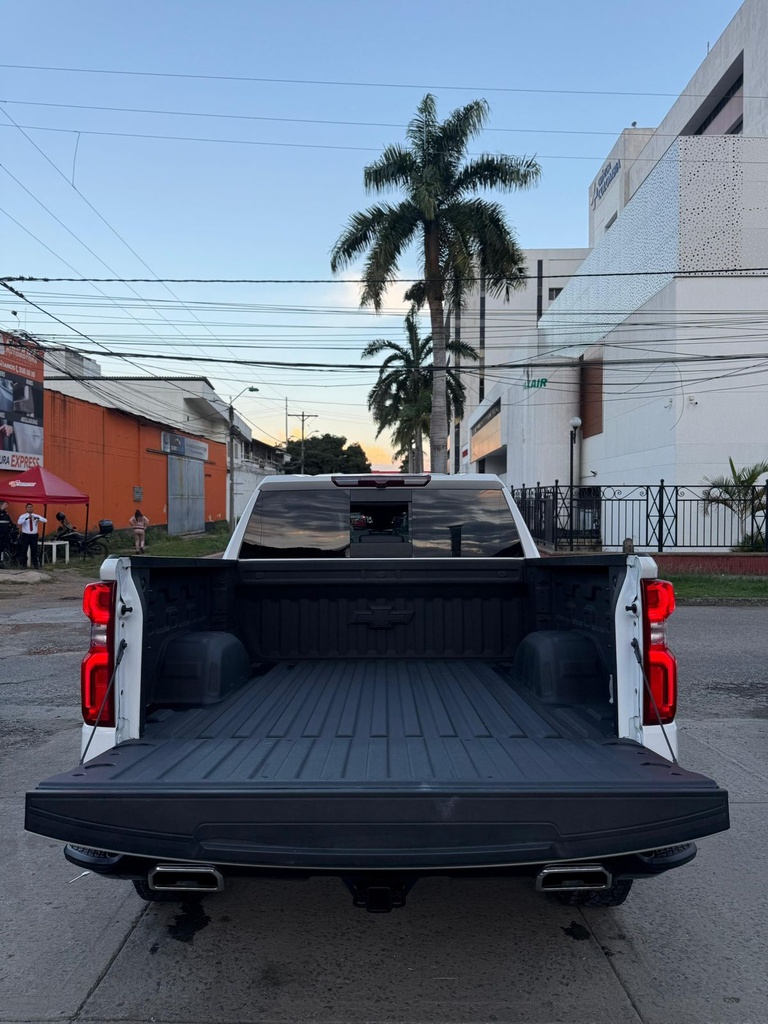 CHEVROLET SILVERADO Z71 5.300CC 4X4 TRAIL BOSS 2024 AUT