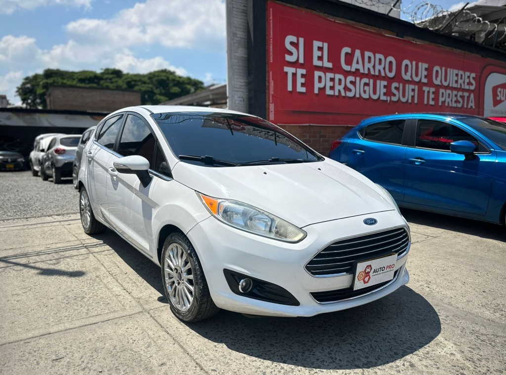 FORD FIESTA HB TITANIUM 2015 AUT