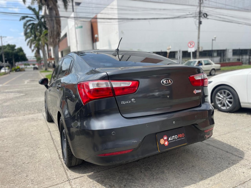 KIA RIO R SEDAN 1.250CC 2AB AA 2016 MEC