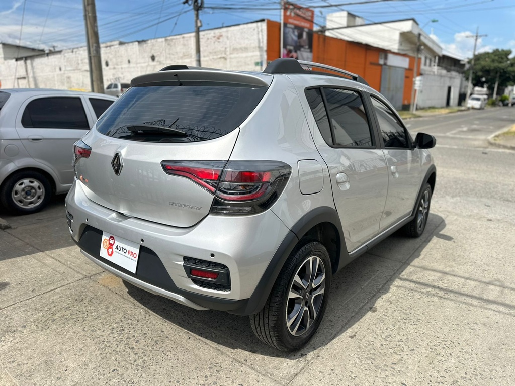RENAULT STEPWAY INTENS+16V FL 2024 MEC