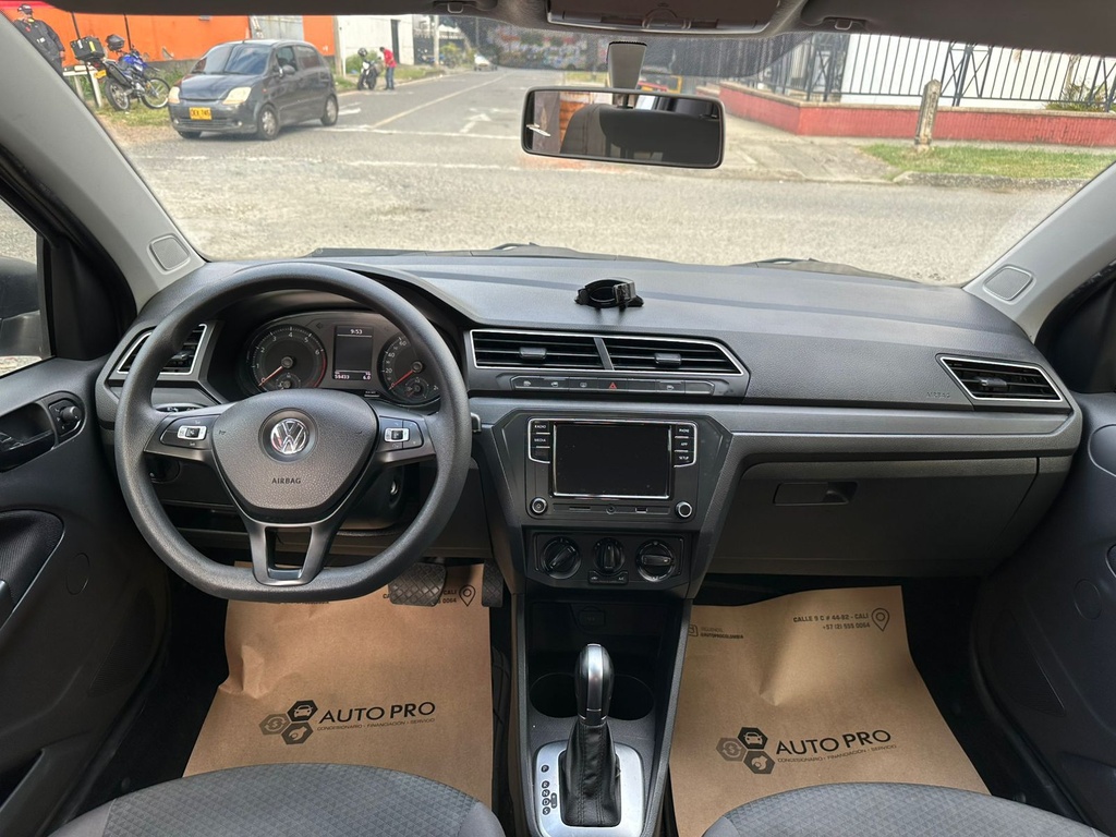 VOLKSWAGEN VOYAGE COMFORTLINE 2021 AUT