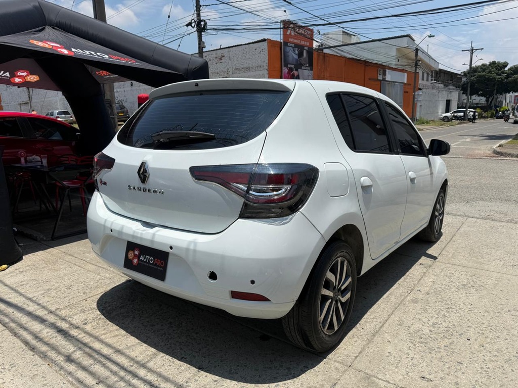 RENAULT SANDERO ZEN+16V FL 2021 MEC