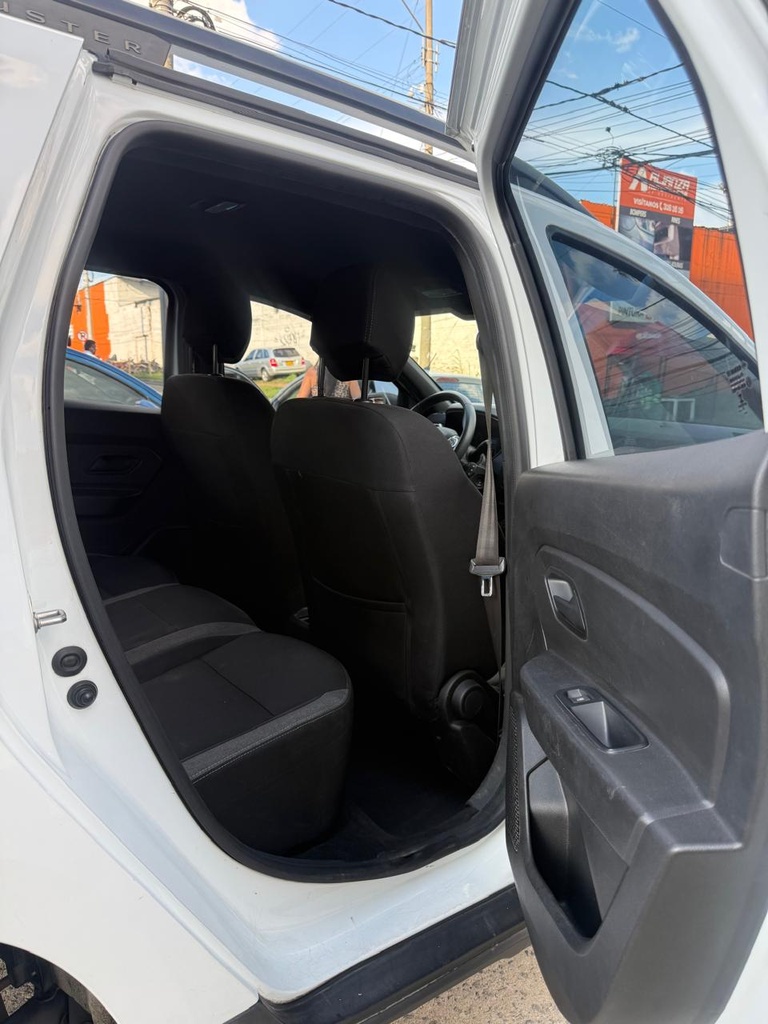 RENAULT DUSTER ZEN FL 2024 MEC