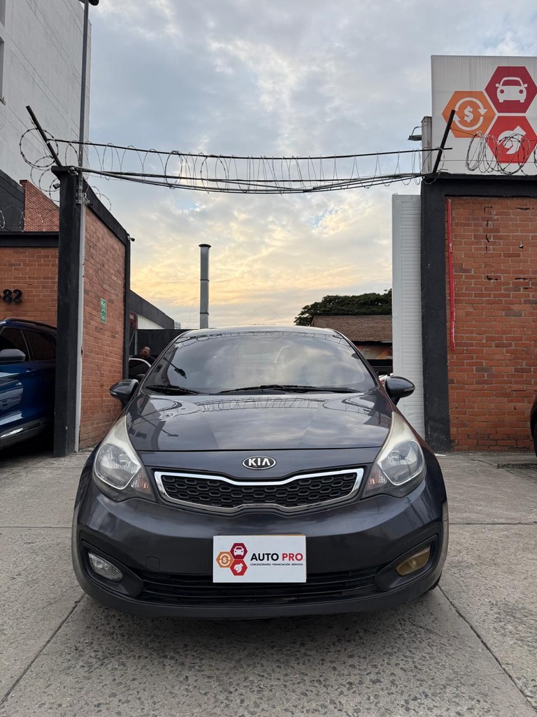 KIA RIO SEDAN 1.400CC 2014 AUT