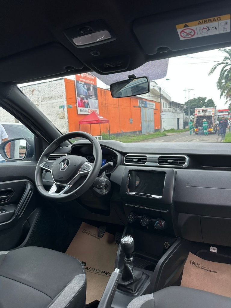 RENAULT DUSTER ZEN FL 2024 MEC