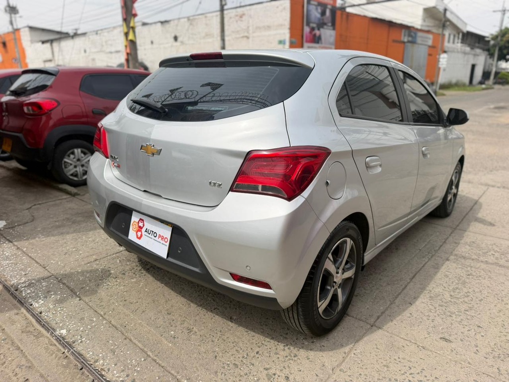 CHEVROLET ONIX HATCH BACK LTZ 2020 AUT